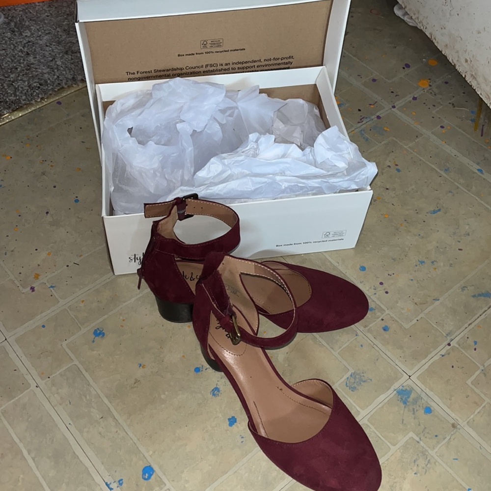 Maroon Style & Co Heels